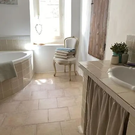 Superbe Maison De Village Et Sa Terrasse Panoramique Prázdninový dům Oupia