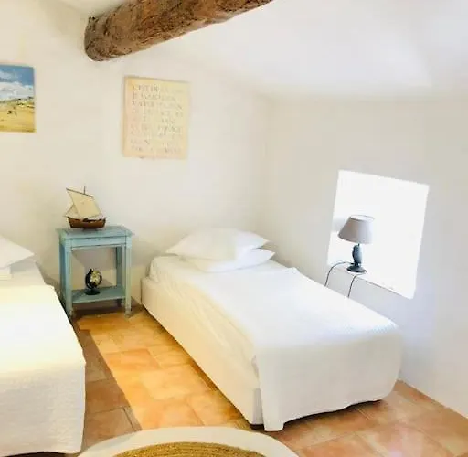Superbe Maison De Village Et Sa Terrasse Panoramique Feriehus *